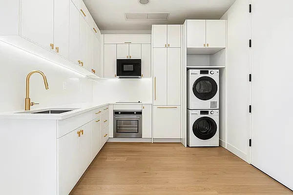 Rented by Doorway NYC, LLC | media 17