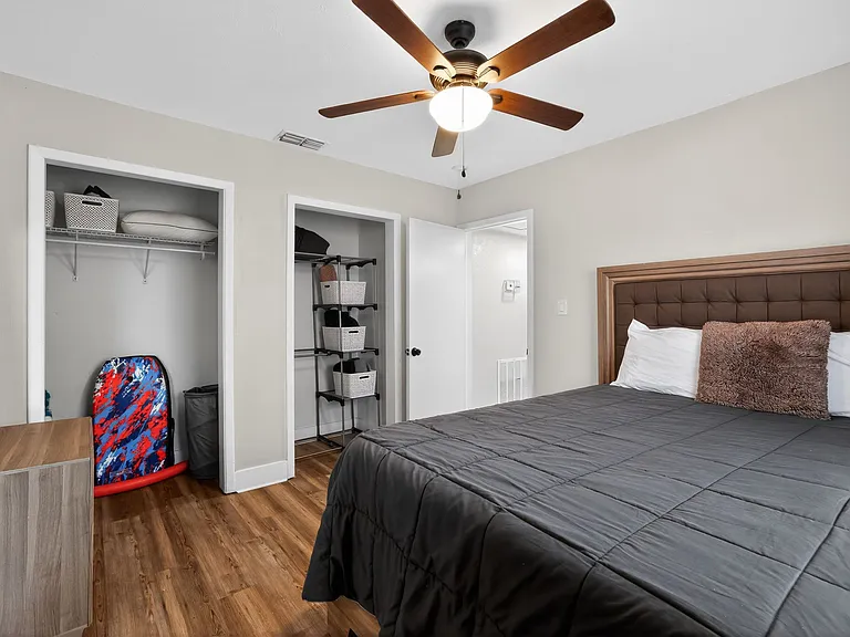 3313 W Leroy St — Photo 22