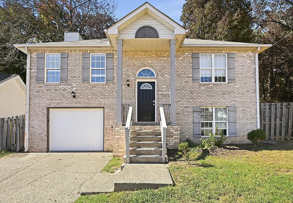 4008 Calumet Dr