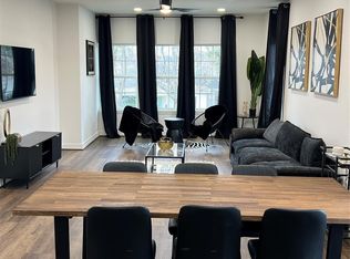 2205 Rosewood St, Houston, TX 77004