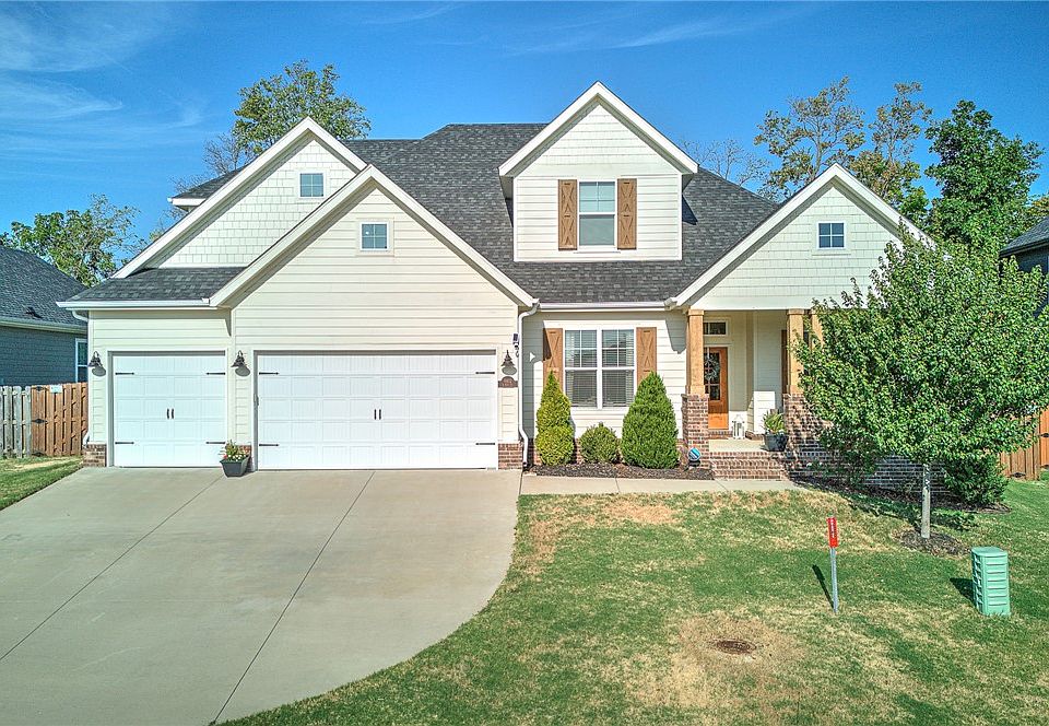 1st image of 6402 S 63rd St