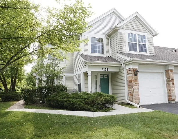 1158 Bristol Ln photo 1