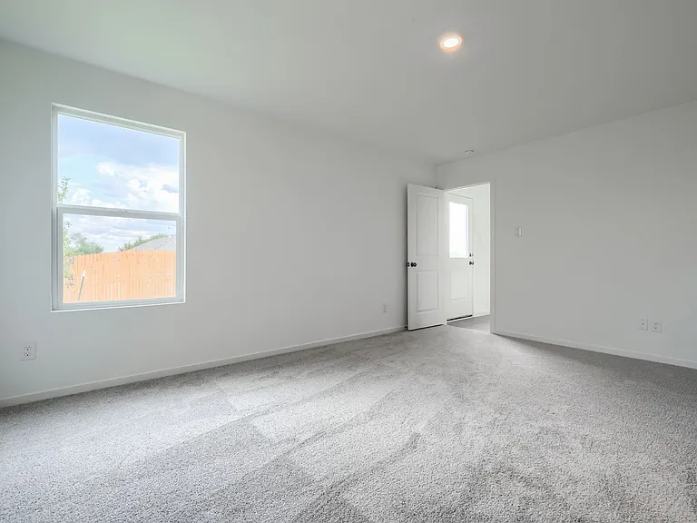 201 Cattail Ln — Photo 13