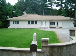 109 Marsh Rd, Pelham, NH 03076