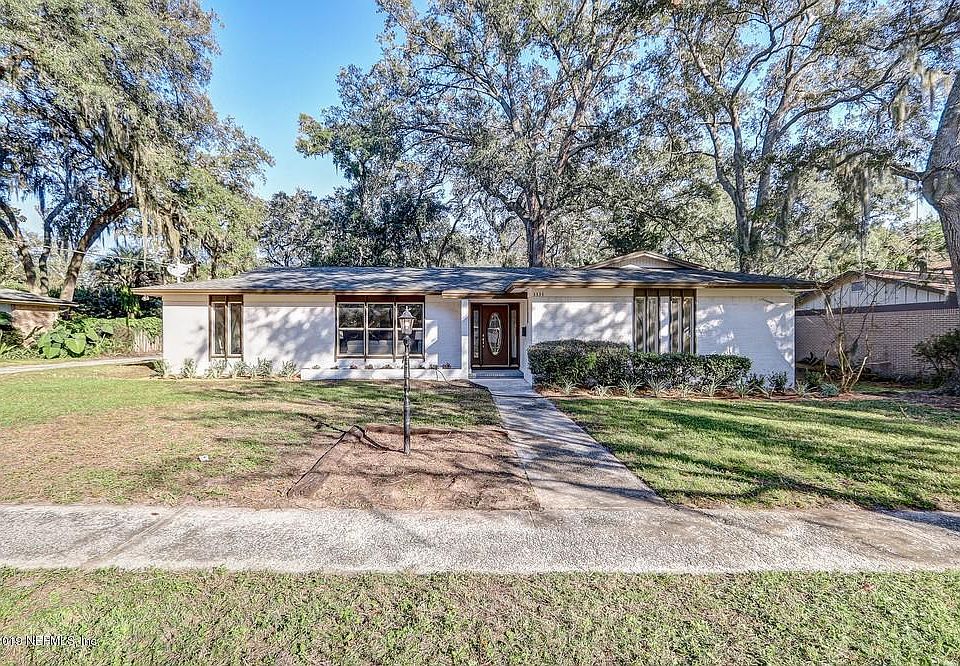 1st image of 3333 Nokomis Rd