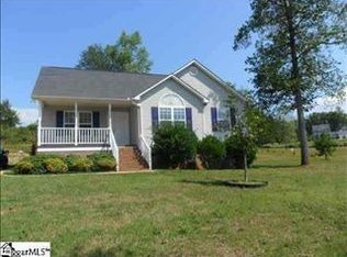 392 Shady Grove Rd, Pickens, SC 29671
