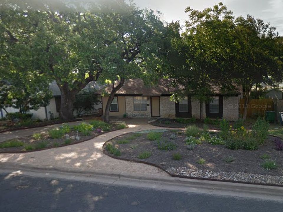 Xeriscaped front yard