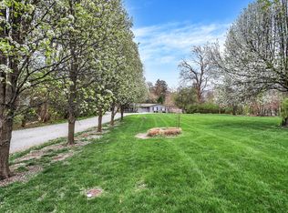 9871 Westfield Blvd, Indianapolis, IN 46280