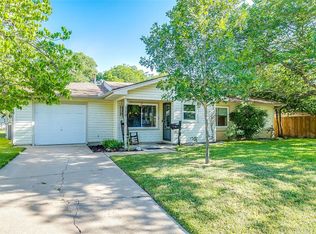 110 SW Moody St, Burleson, TX 76028