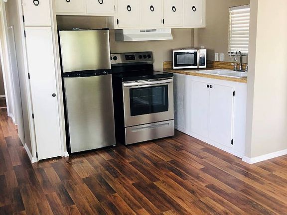 3rd image of 2701 34th St N #505