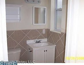 5th image of 4821 Florence Ave APT A
