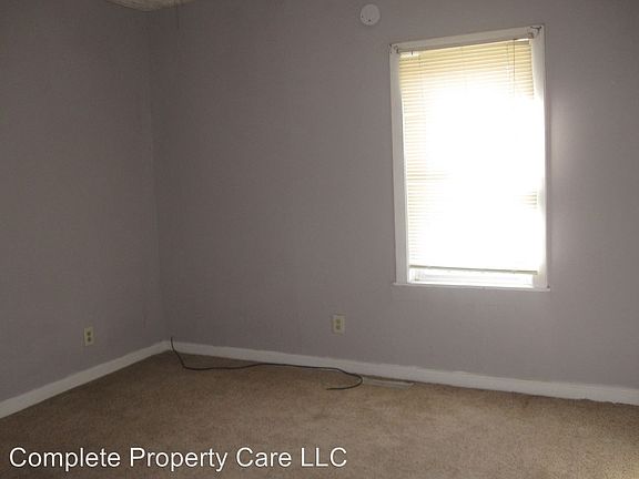 4th image of 1432 W 14th St APT A