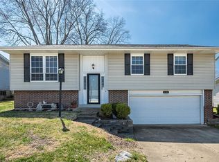 4220 Massabielle Dr, Saint Louis, MO