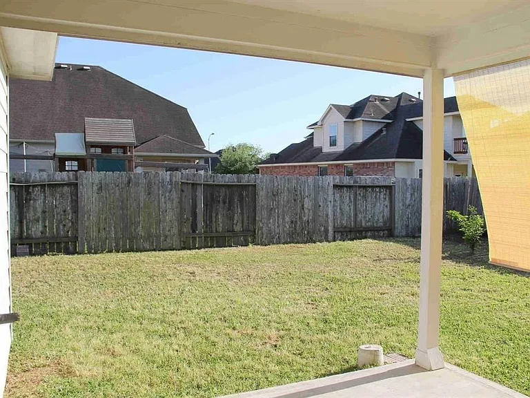 7310 Northfork Dr — Photo 22