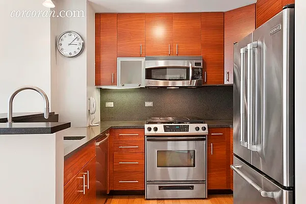 Rented by Corcoran | media 9