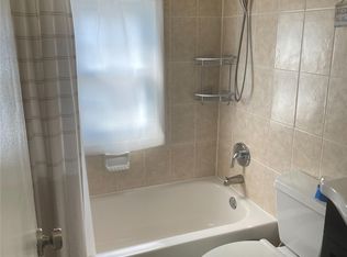 20 Victor Ct #2, Hicksville, NY 11801