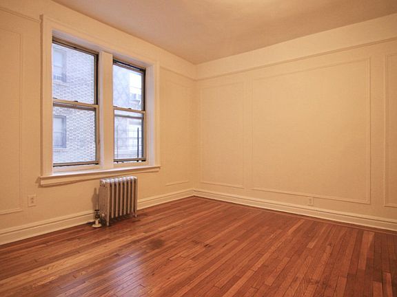 5th image of 106 Pinehurst Ave APT A21