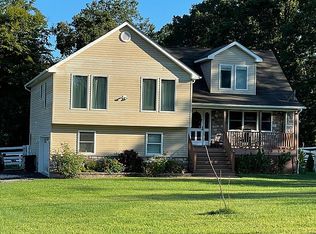 332 Springfield Dr, Bangor, PA 18013