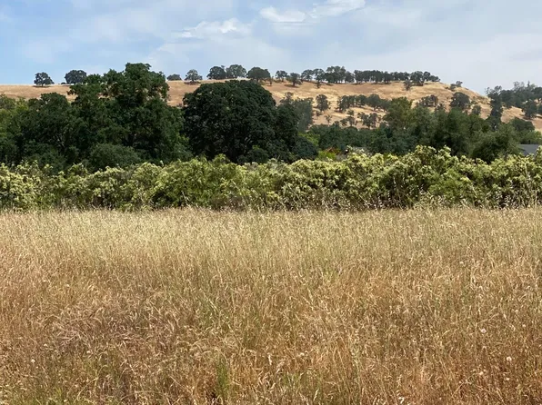 8483 Penrod Rd, Valley Springs, CA 95252