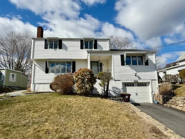 71 Charles St, Weymouth, MA 02189