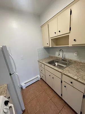 Rented by Worth Property Group | media 8