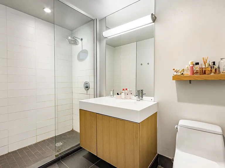 88 Morningside Ave #2F — Photo 9