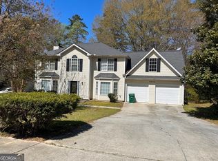 8036 Harmony Lakes Dr, Lithonia, GA 30058