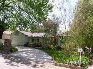 5327 Penfield Ave, Woodland Hills, CA 91364