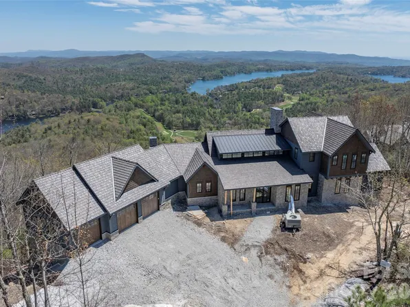 341 Mills Creek Point, Lake Toxaway, NC 28747