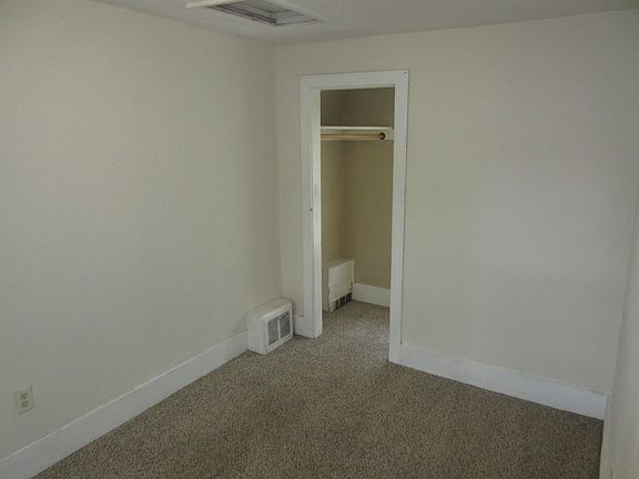 3rd image of 409 E Wall St #5