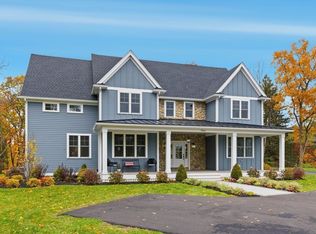 4 Chatham Ln, Danvers, MA 01923