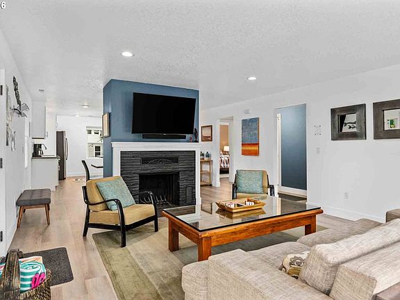 2nd image of 17855 Ocean Blvd