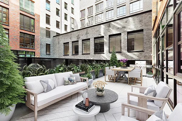 Rented by Niche Real Estate and Marketing LLC | media 19