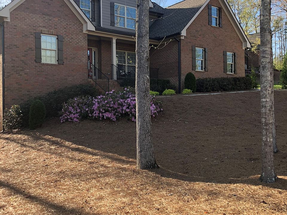 quiet, large 1 acre lot
