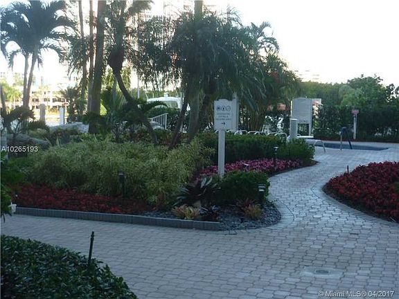 5th image of 3530 Mystic Pointe Dr APT 911