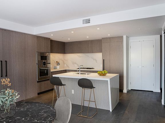 2nd image of 188 Bellevue Way NE Unit 310