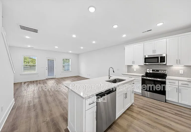 3611 Bridleton Ridge Trl — Photo 8