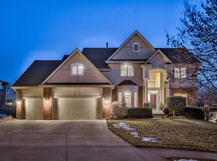 19403 Ruggles Cir, Elkhorn, NE 68022