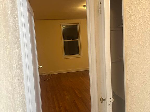 4th image of 83-57 118th St APT 6