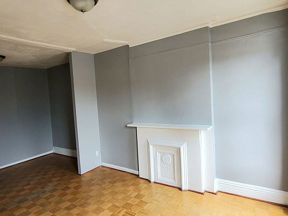 4th image of 648 Park Pl APT 4