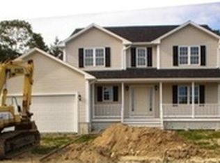 17 Joy Rd, New Bedford, MA 02740