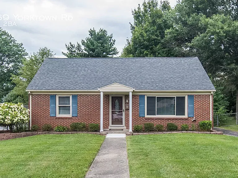 1769 Yorktown Rd — Photo 2