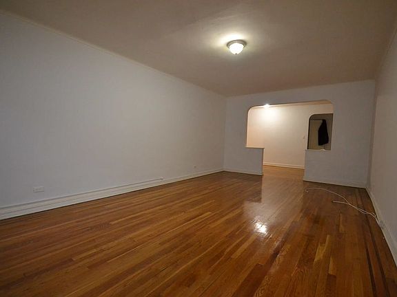 3rd image of 8343 118th St APT 2B