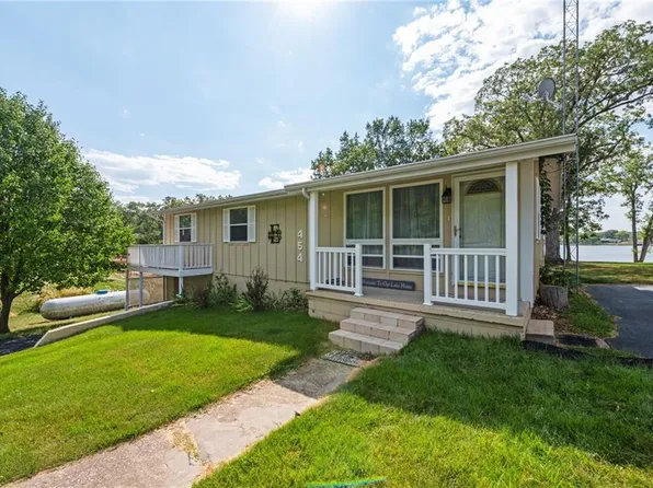 454 Lake Viking Ter, Gallatin, MO 64640