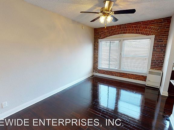 3rd image of 1214 S Lake St APT 303