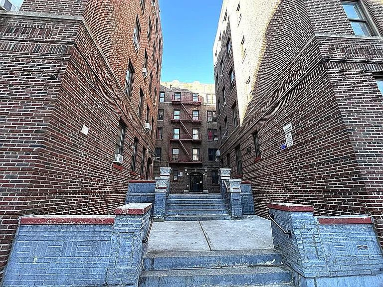 1st image of 3505 Wayne Ave APT 4K
