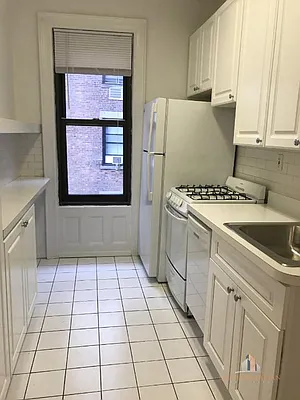 Rented by ONE Manhattan Real Estate | media 10