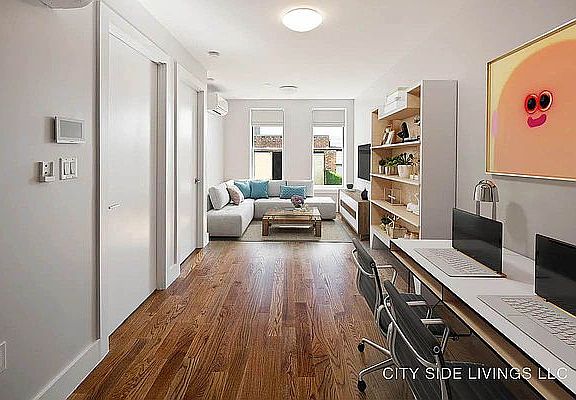 4th image of 996 Carroll St APT 1R