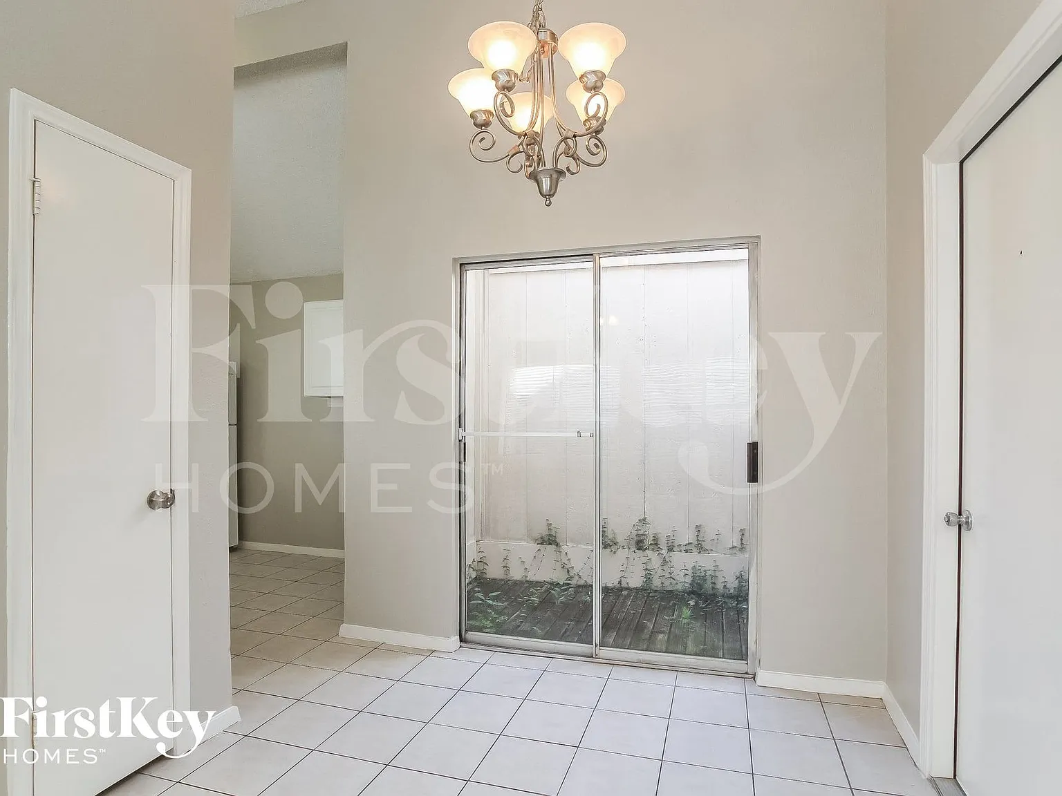 3 bed, 2.0 bath, 1145 sqft, $1,645 — Photo 4