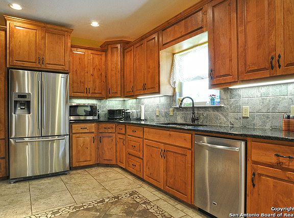 5th image of 22918 Cielo Vista Dr